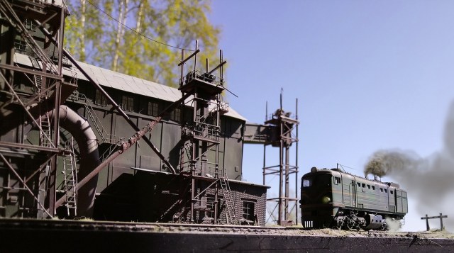 Тепловоз 2тэ10Л "Луганка"