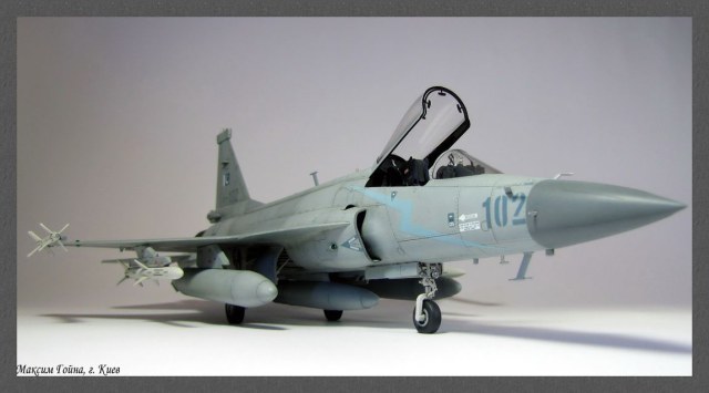 JF-17 "Фандэр"