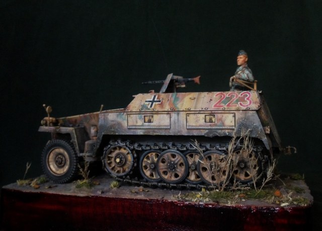 Sd.Kfz. 250/1 12-я танковая дивизия SS "Hitlerjugend", 1944