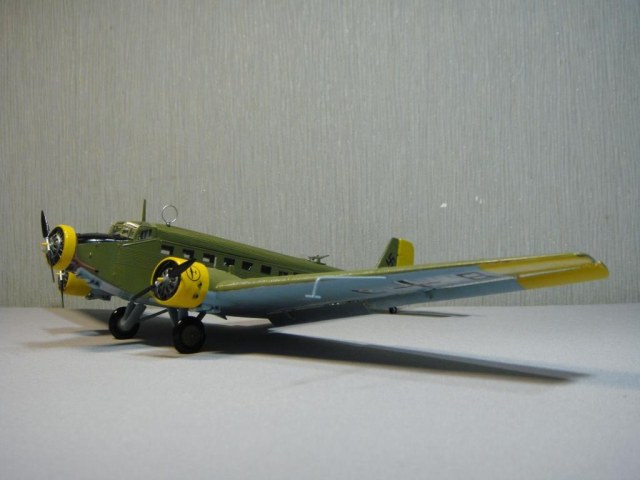 Ju-52