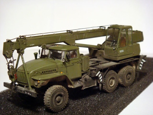 Кран кс 2573-2 на шасси урал 4320