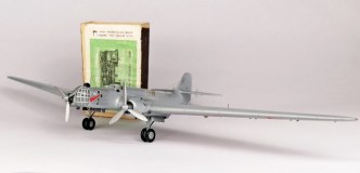 Туполев А. Н. АНТ-37бис "Родина" (1/144, OnegoModel)