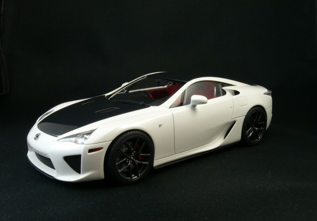 LEXUS LFA