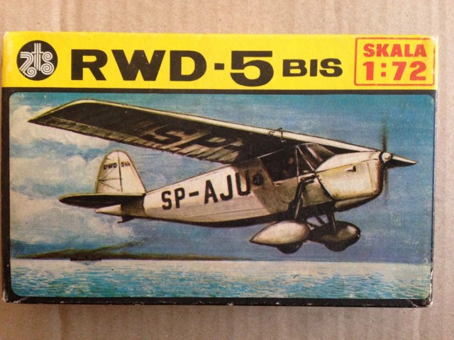 Спортивно тренеровочный самолет RWD-5/5 Bis