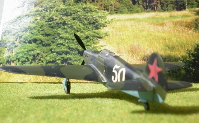 Як-1ранний . 18ИАП. пилот - Голубев А.Е.  весна 1943г( по информации фирмы- производителя)