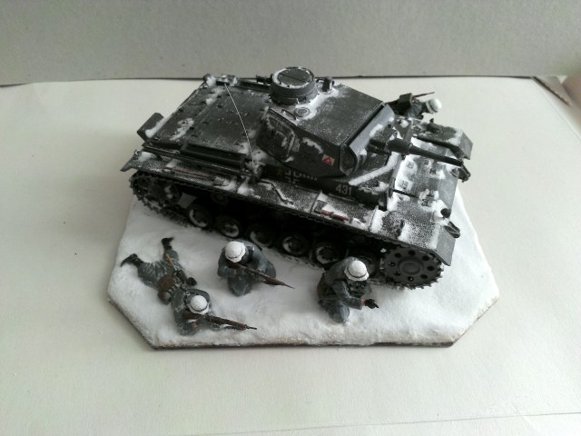 Т-III с пехотой