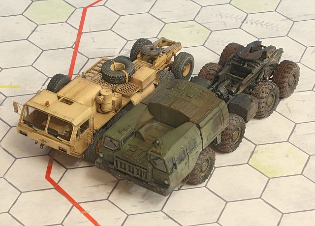 МаЗ-7410 + M983A2 HEMTT. Комбо тягачи