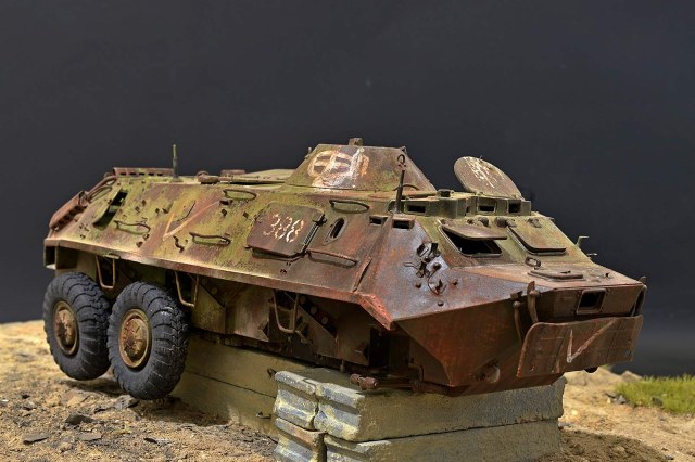 БТР-60ПБ… На постаменте…