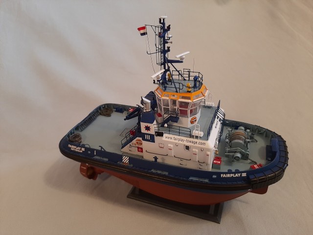 Портовый буксир "Fairplay III"