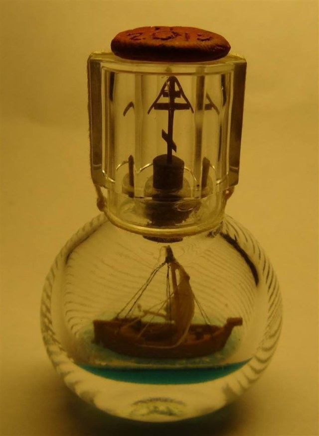 Поморский коч в бутылке 1:1000