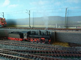 Паровоз "Ов" от Модимио.