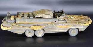 GMC DUKW-353