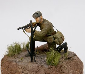 Советский пехотинец