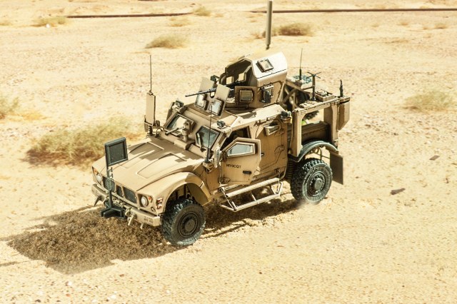 M1240 M-ATV 1/72