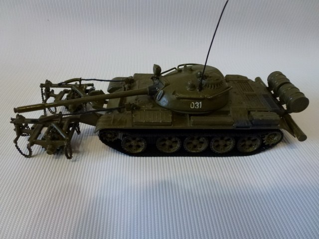 Т-55 с тралом КМТ-5