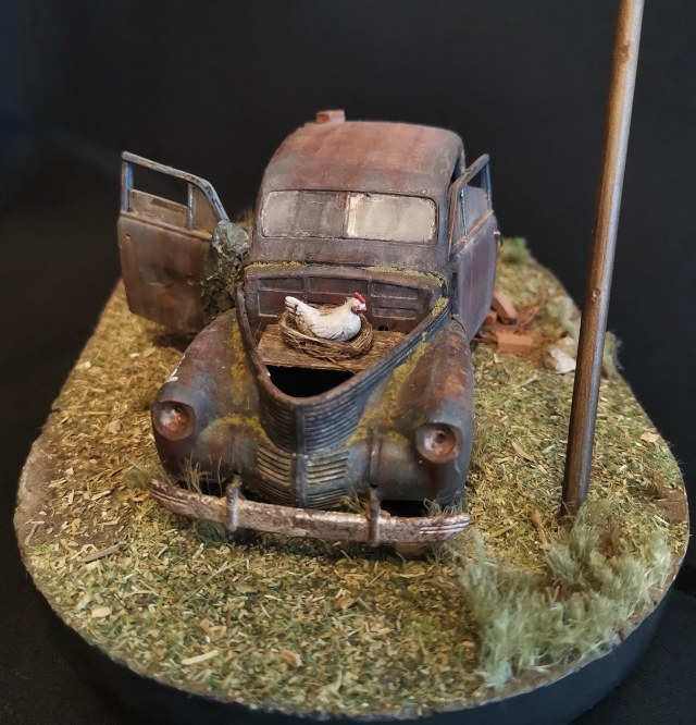 Kapitän 2-door Saloon