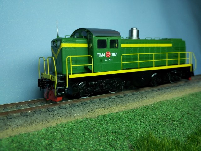 Тепловоз ТГМ4