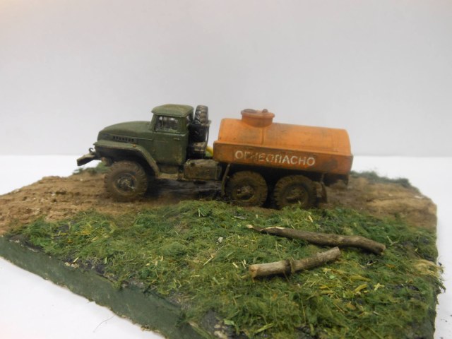 Урал-4320 ац 5.5 нефтевоз