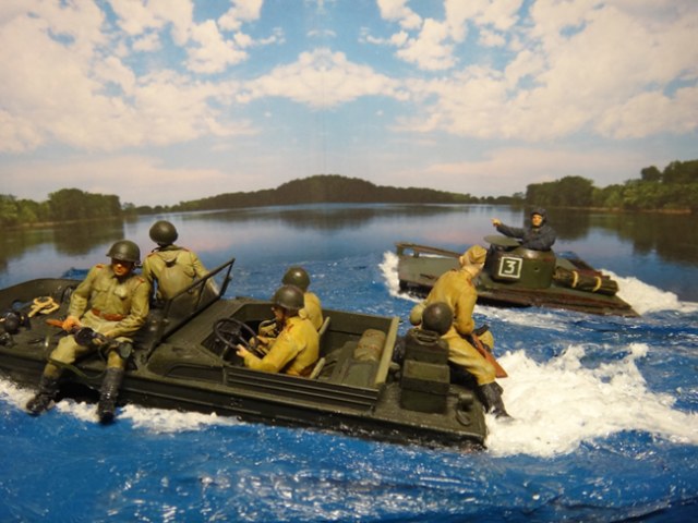 «Одень каску…- там не шутят!»