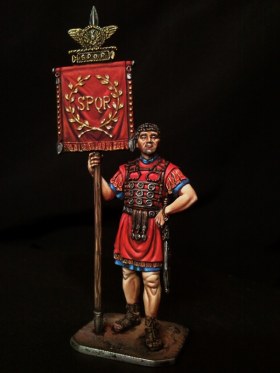 Римский знаменосец, 1-2 вв. н.э.