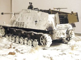 САУ "Насхорн"