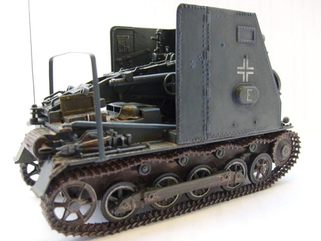 Самоходное орудие 15 sm SIG-33