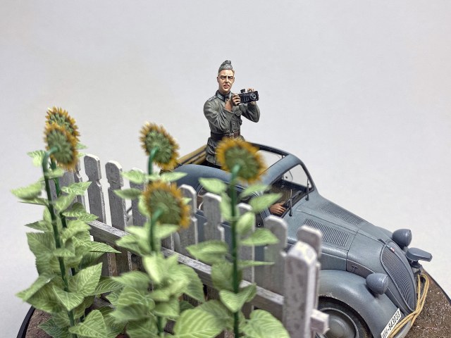 Simca 5 german staff car