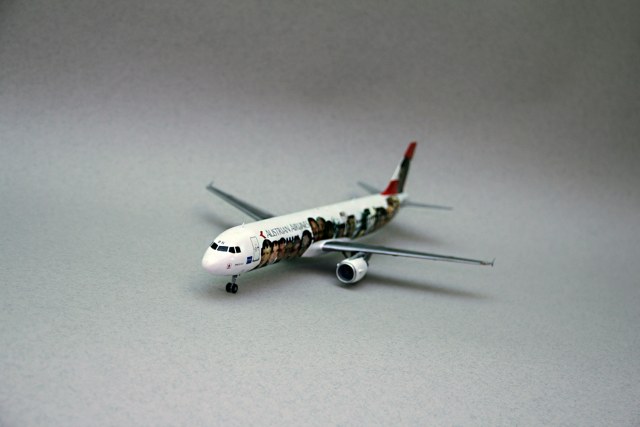 Airbus A-321 "Austrian" OE-LBB