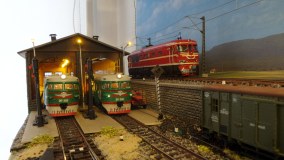 Электропоезд ЭР2.