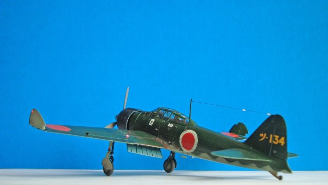 A6M2b Zero - сухопутный "нолик"