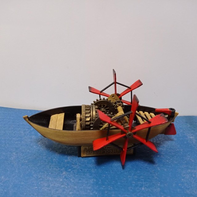 Лопастная лодка Леонардо - Да - Винчи