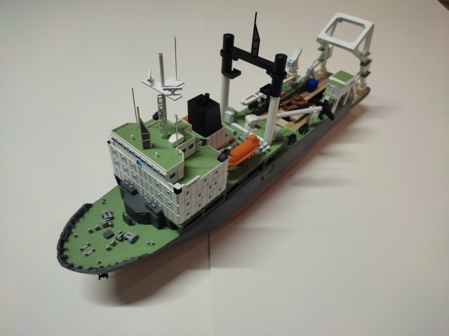 Килекторное судно проекта 141