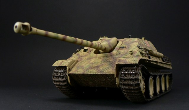 Sd.Kfz. 173 Jagdpanther G1 Early Production w/zimmerit