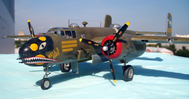 Mitchell B-25D "Hells Fire" 1/48