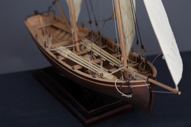 10-ти Весельный катер