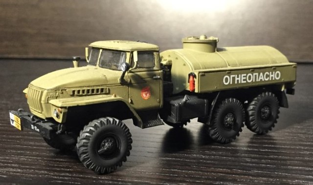 УРАЛ 4320 (АТЗ-5) (1/72, ICM)
