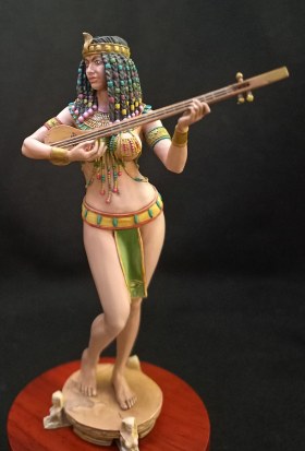 Девушка с лютней. Древний Египет.