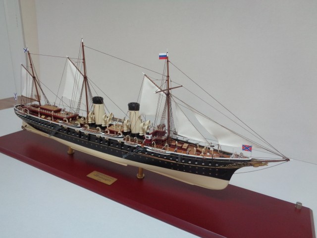 Императорская яхта "Штандарт" 1/130