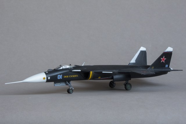 Su-47 "Berkut" 1/144