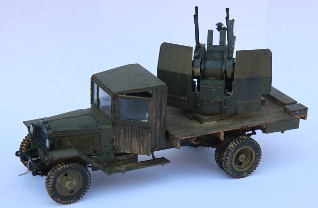 Зис-5 и трофейный Flak 38 4x20mm