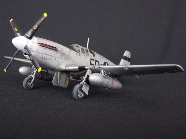 P-51B MUSTANG