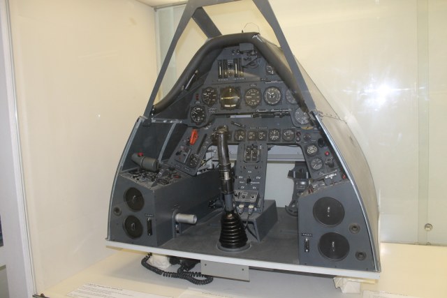 Кабина FW-190D