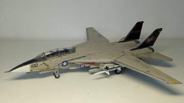 Grumman F-14 Tomcat 1:72