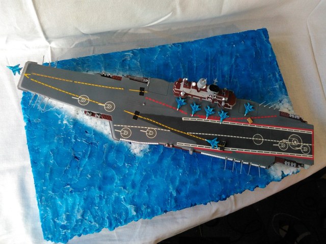 ТАвКР "Адмирал флота Советского союза Кузнецов"  1/700