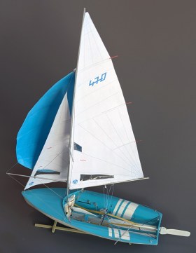 Швертбот класса 470