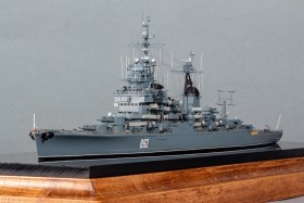 Лёгкий крейсер пр. 68А "Октябрьская революция"