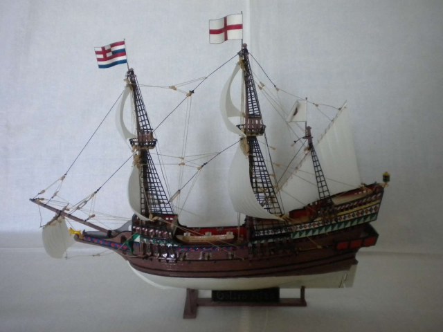 Галеон "Золотая лань"