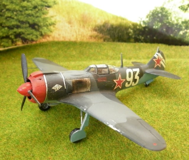 Лавочкин Ла-5ФН ст.лейтенанта В. Орехова .Ленинград,июль 1944г