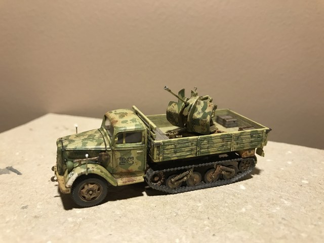 Opel Maultier 2 cm flak
