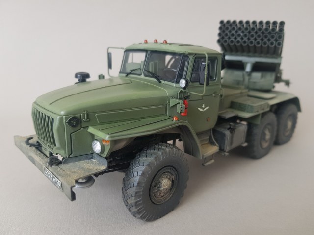 Урал БМ-21 ,,Град'', 1/35, Звезда.